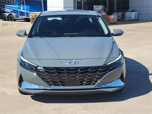 2021 Hyundai Elantra SEL Gray at Keating Nissan