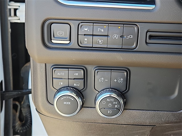 Used Car 2022 Gmc Yukon Xl  Slt For Sale Under $50,000 In Plainview, Texas