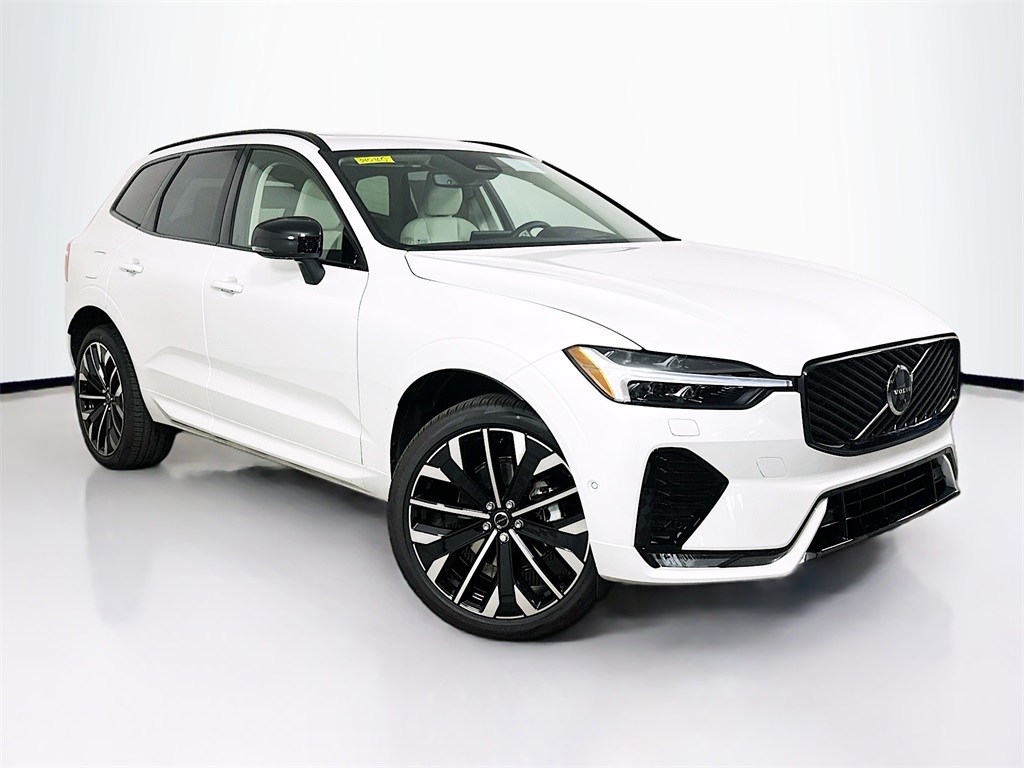 2026 Volvo XC60 B5 Ultra