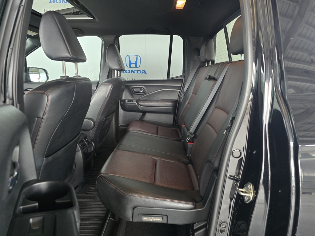 Thumbnail: 2017 Honda Ridgeline - 12