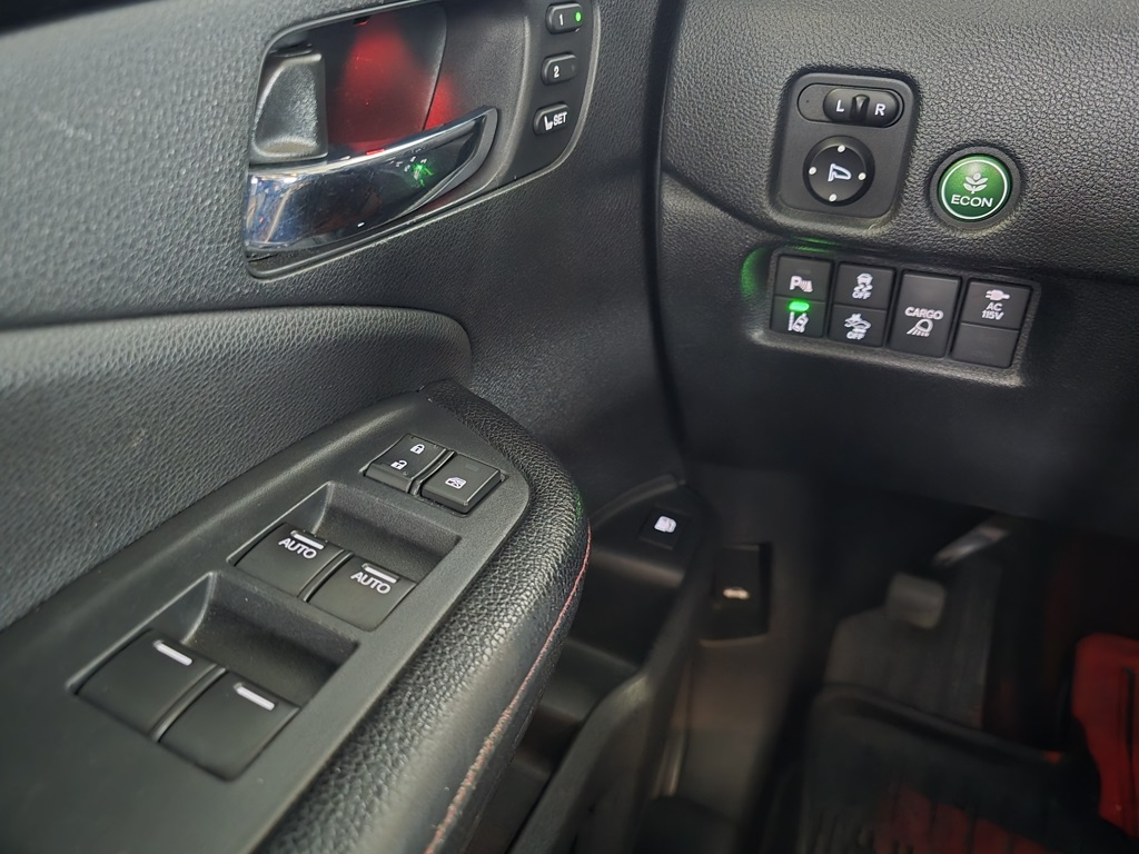 Thumbnail: 2017 Honda Ridgeline - 22