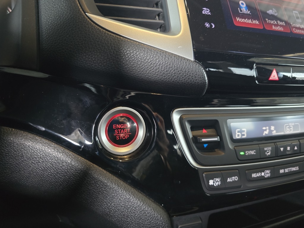 Thumbnail: 2017 Honda Ridgeline - 30