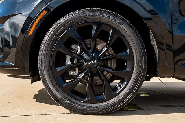 2022 Kia Sorento SX-Prestige Black at Community Toyota