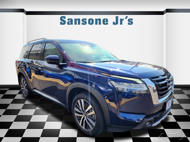 2022 Nissan Pathfinder Platinum 4WD