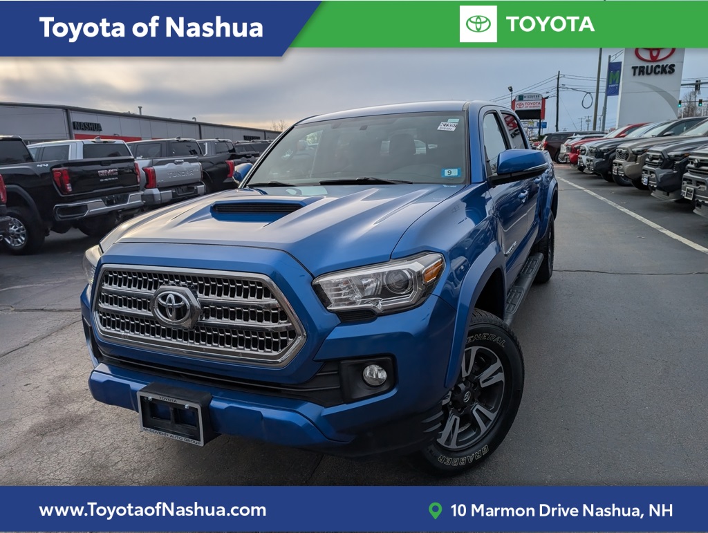 2017 Toyota Tacoma TRD Sport V6 Double Cab 4WD