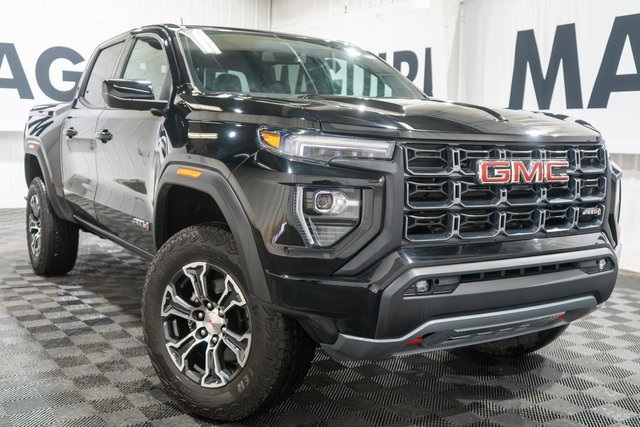 2023 GMC Canyon AT4 Crew Cab 4WD