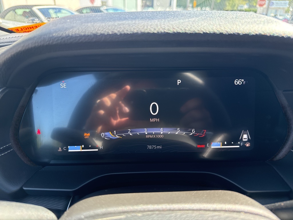 2023 Jeep Grand Cherokee Laredo Altitude photo 34