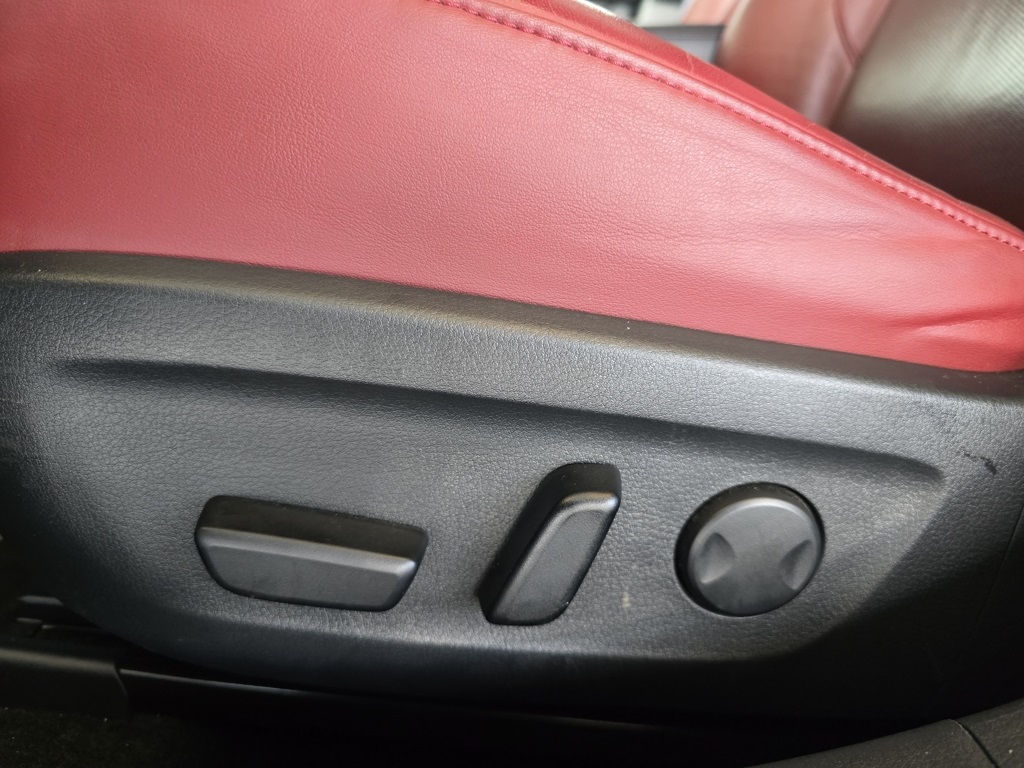 Thumbnail: 2023 Mazda Mazda3 - 11