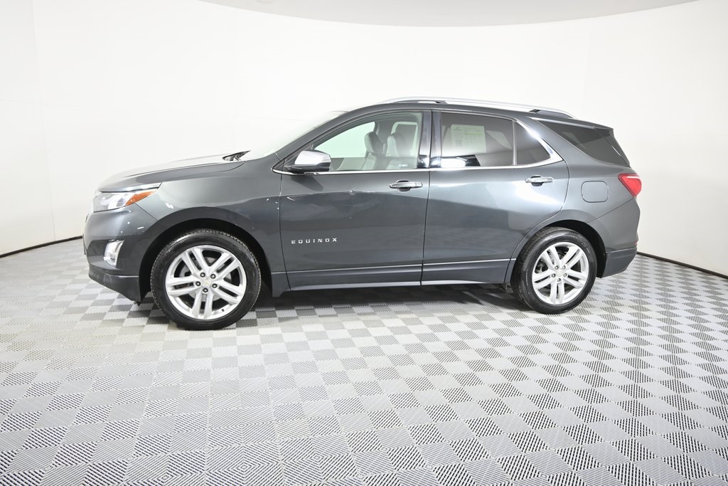 Used 2018 Chevrolet Equinox Premier with VIN 3GNAXWEX5JS508958 for sale in Forest Lake, Minnesota