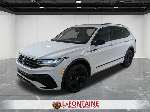 2023 Volkswagen Tiguan 2.0T SE R-Line Black
