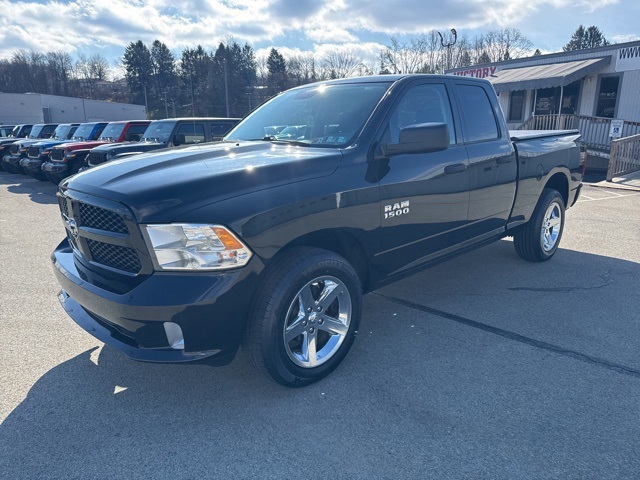 2018 RAM 1500 Express Quad Cab 4WD