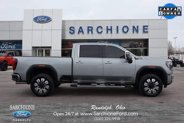 2025 GMC Sierra 3500HD Denali Crew Cab 4WD
