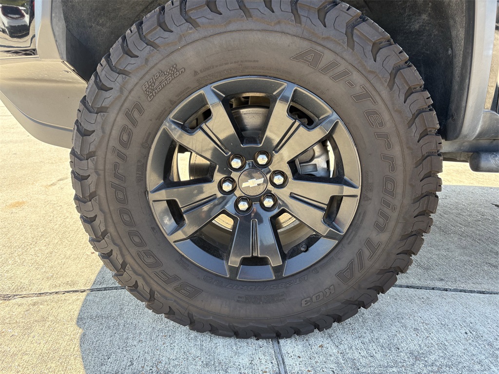 2021 Chevrolet Colorado ZR2 Black at AutoSavvy Houston Northwest