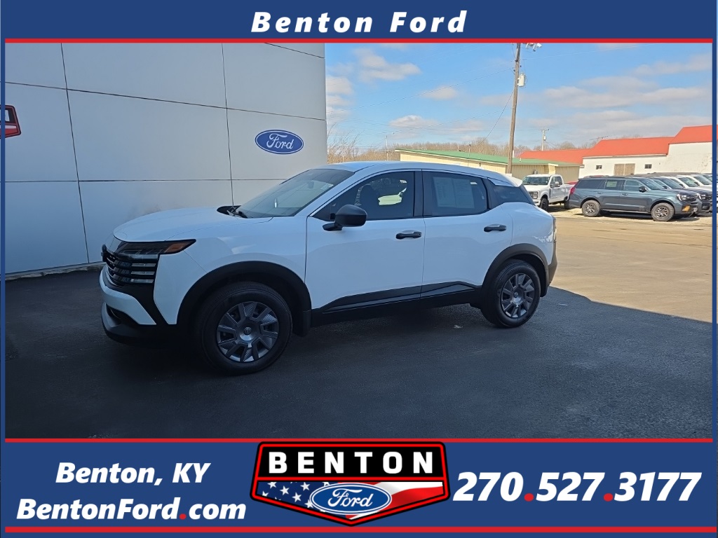 2025 Nissan Kicks S AWD