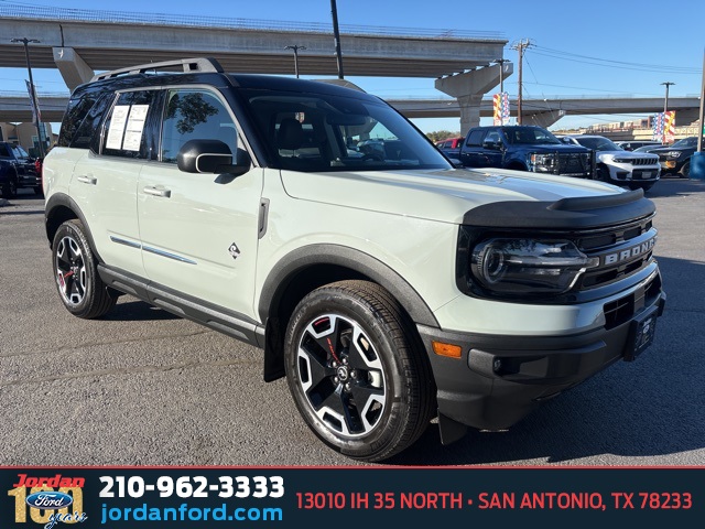 Used Car 2022 Ford Bronco Sport  Outer Banks For Sale Under $30,000 In San Antonio, Texas