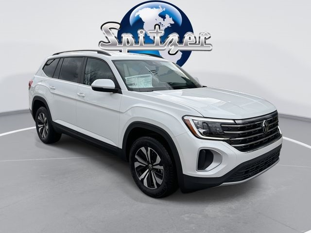 Opal White 2026 Volkswagen Atlas SUV / Crossover Front-Wheel Drive 8-Speed Automatic