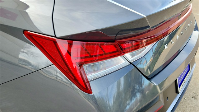 2024 Hyundai Elantra