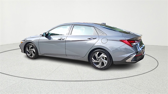 2024 Hyundai Elantra