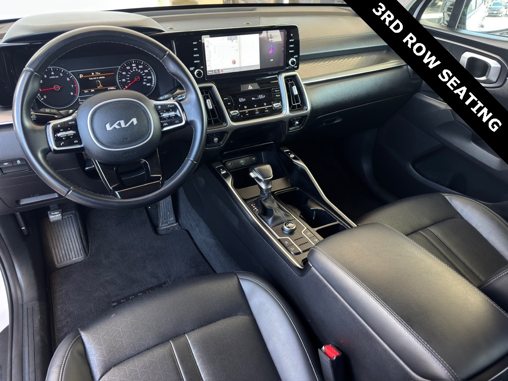 2022 Kia Sorento S - 1