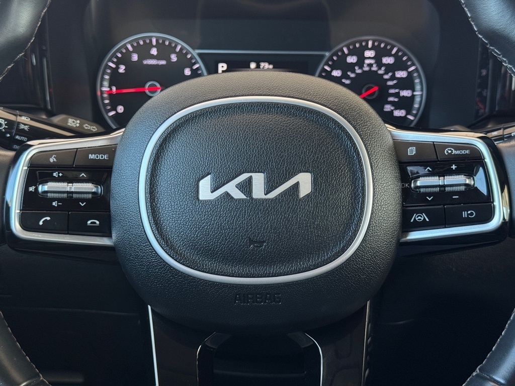 2022 Kia Sorento S - 7