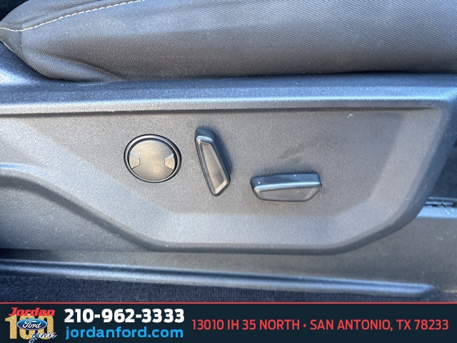 Used Car 2022 Ford F-150  Xlt For Sale Under $40,000 In San Antonio, Texas