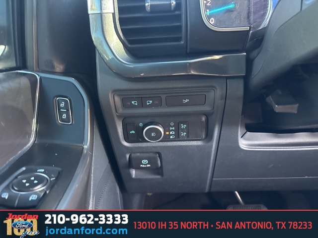 Used Car 2022 Ford F-150  Xlt For Sale Under $40,000 In San Antonio, Texas