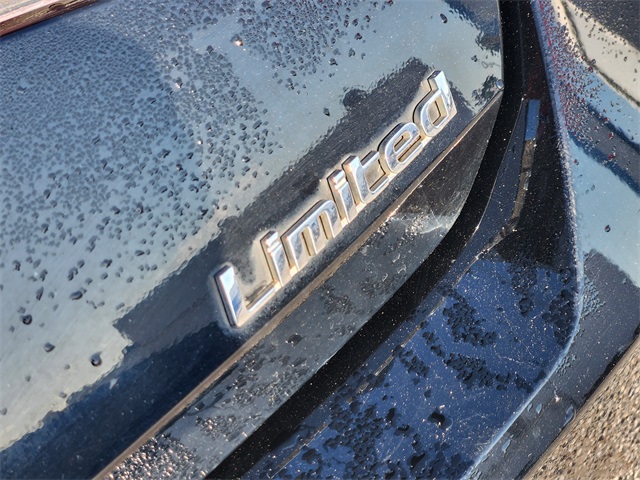 2021 Hyundai Elantra Limited Black at Durrett Motor Company