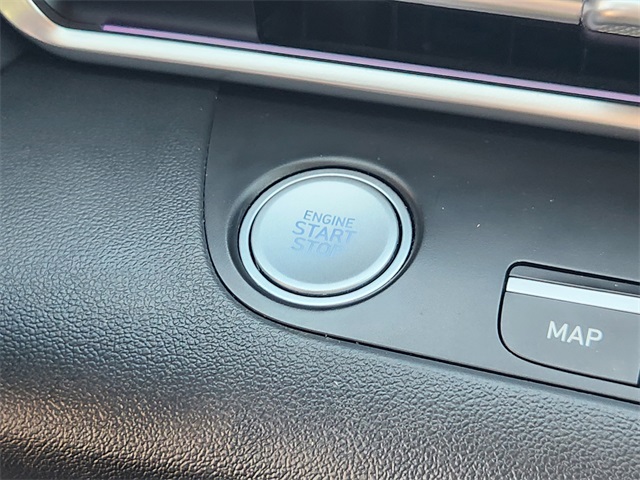 2021 Hyundai Elantra Limited Black at Durrett Motor Company