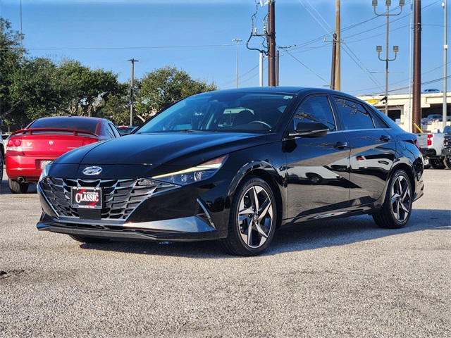 2021 Hyundai Elantra Limited Black at Durrett Motor Company