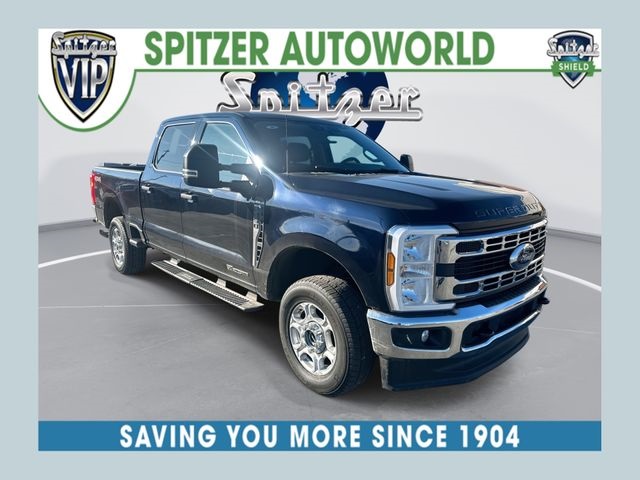 Antimatter Blue Metallic 2025 Ford F-250 Super Duty XLT Crew Cab 4WD Pickup Truck Four-Wheel Drive Automatic