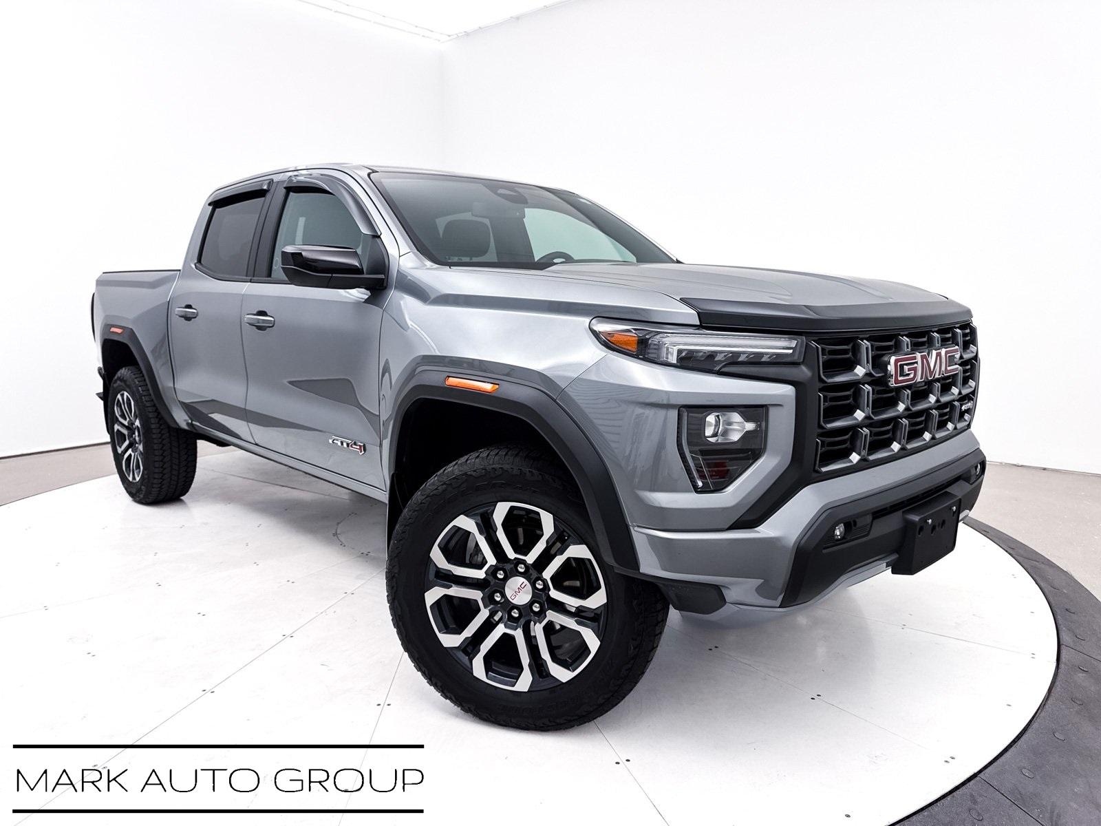 2023 GMC Canyon AT4