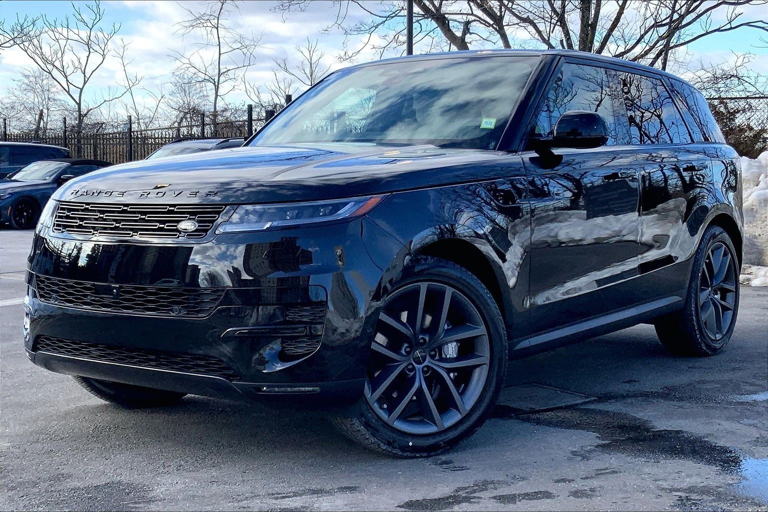 2026 Land Rover Range Rover Sport P360 SE AWD