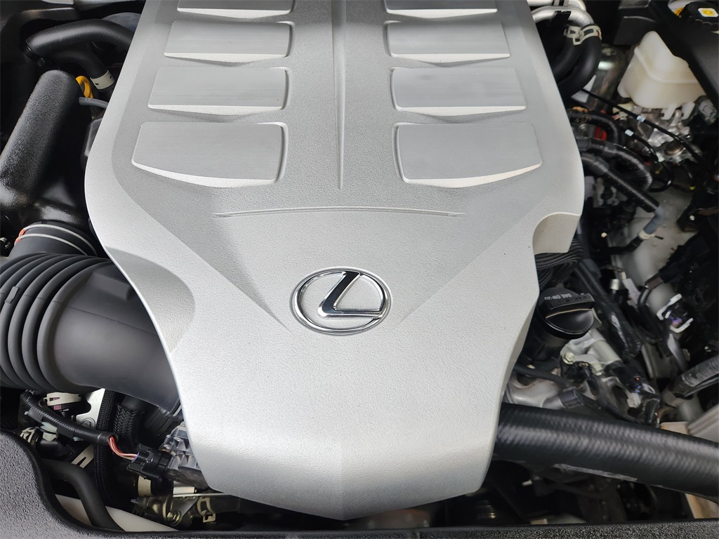 2023 Lexus GX 460 Silver at South Houston Nissan