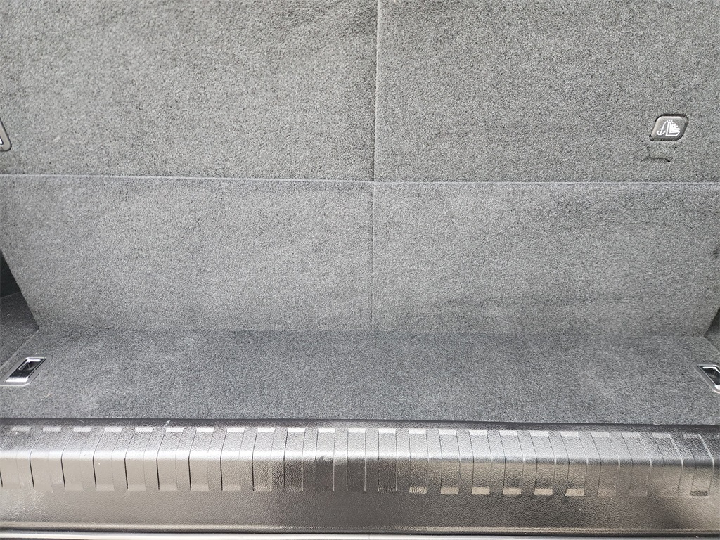 2023 Lexus GX 460 Silver at South Houston Nissan