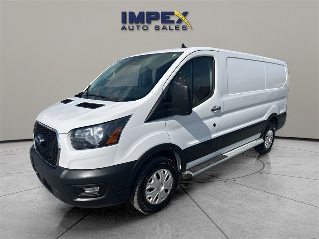 2024 Ford Transit-250 Base's photo