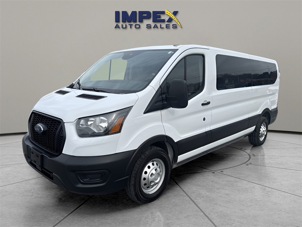 2023 Ford Transit-350 XL's photo