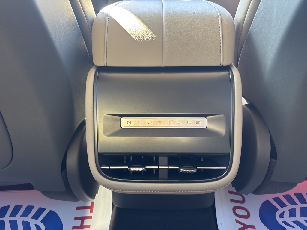 2024 Lincoln Nautilus