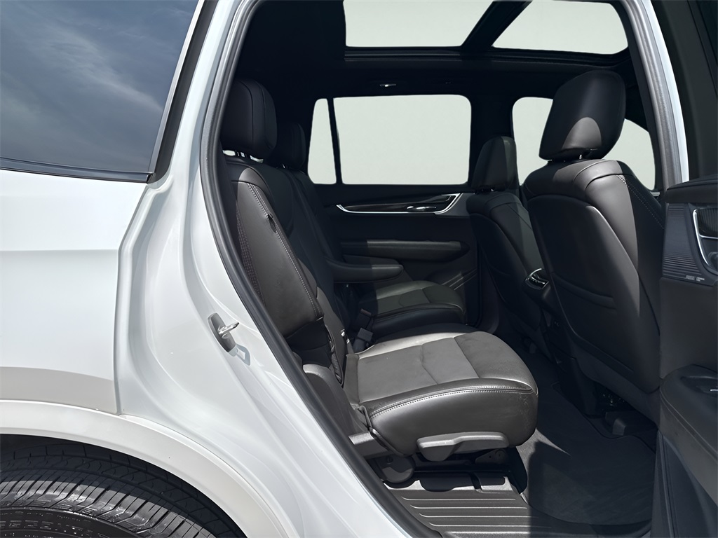2023 Cadillac XT6