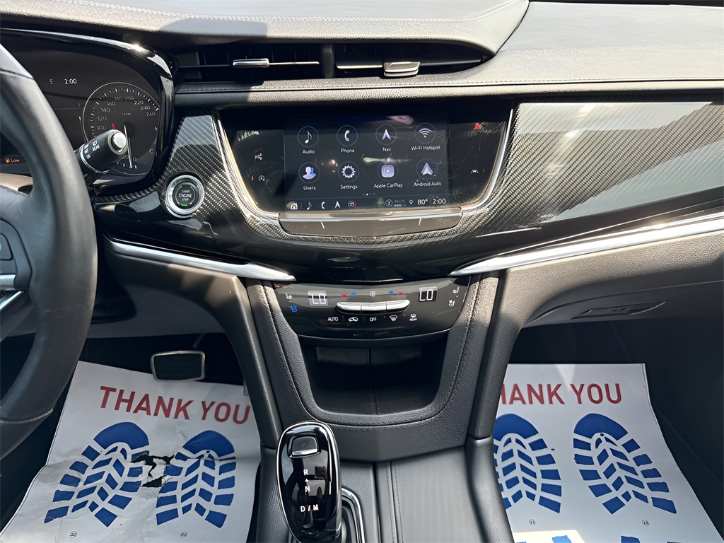 2023 Cadillac XT6