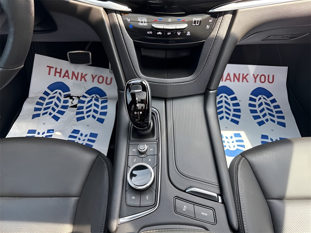 2023 Cadillac XT6