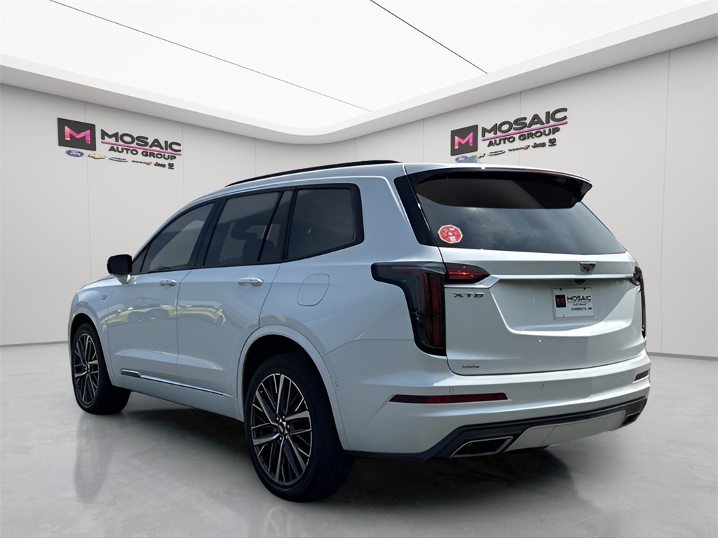 2023 Cadillac XT6