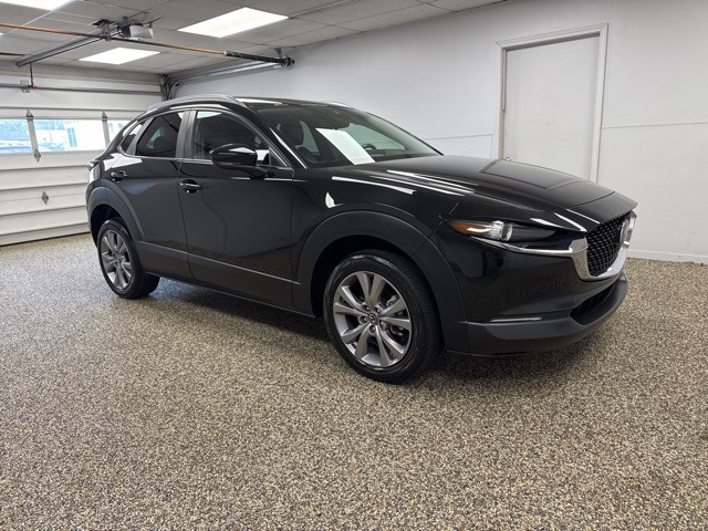 2022 Mazda CX-30 2.5 Select photo 3