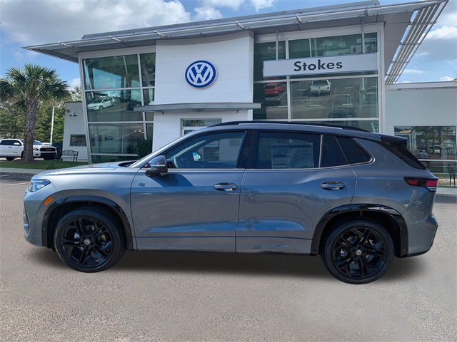 2025 Volkswagen Tiguan 2.0T SE R-Line Black Gray at Stokes Volkswagen
