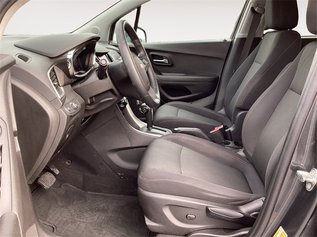 Used Car 2020 Chevrolet Trax  Lt For Sale Under $15,000 In San Antonio, Texas