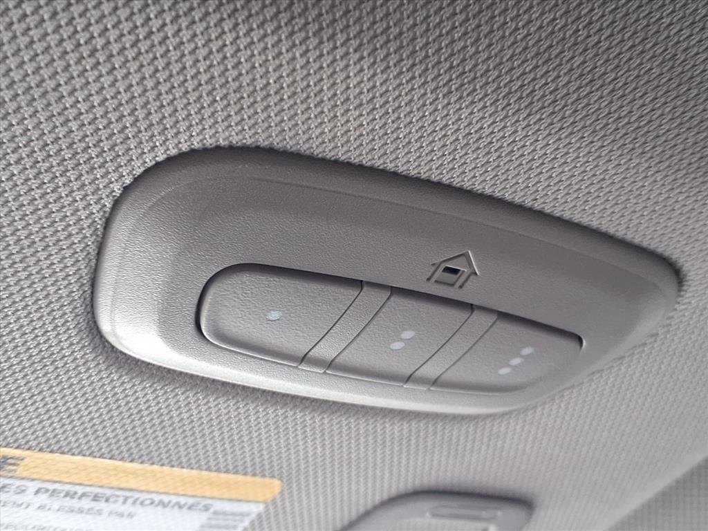 2022 Jeep Grand Cherokee L Limited White at Gullo Toyota