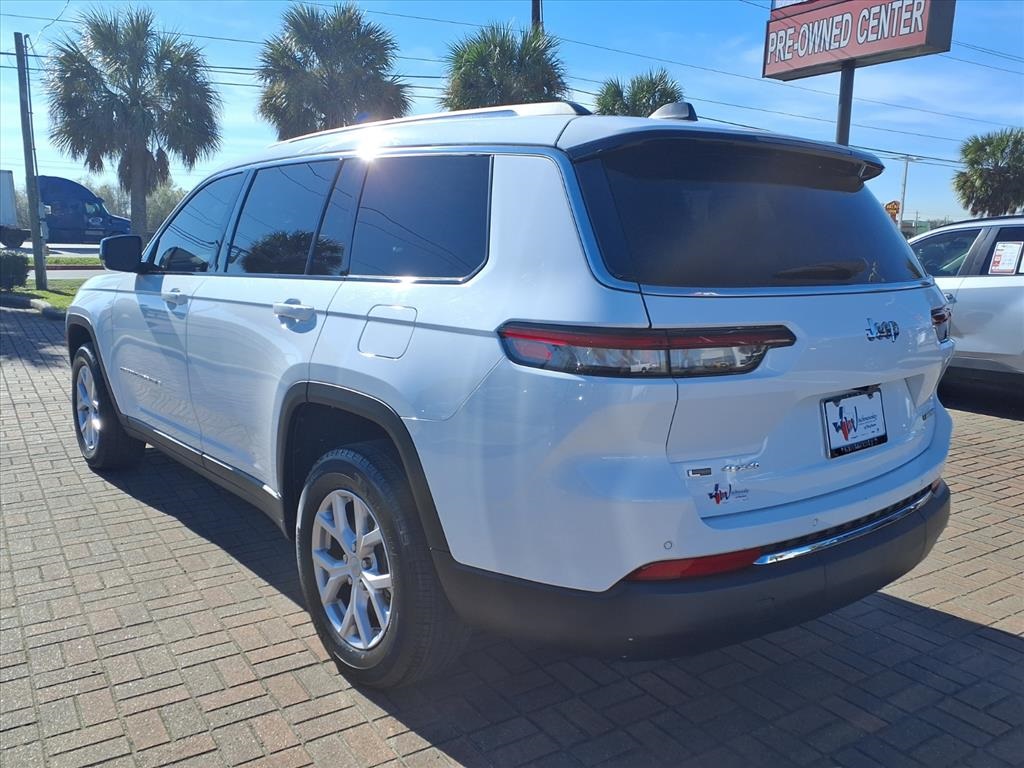 2022 Jeep Grand Cherokee L Limited White at Gullo Toyota