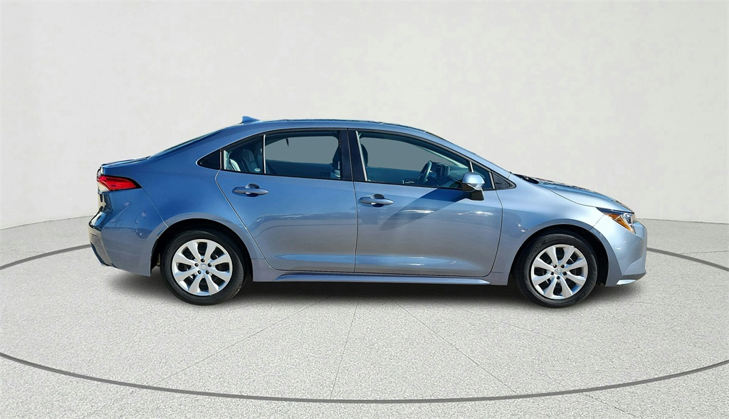 2025 Toyota Corolla - Image 2