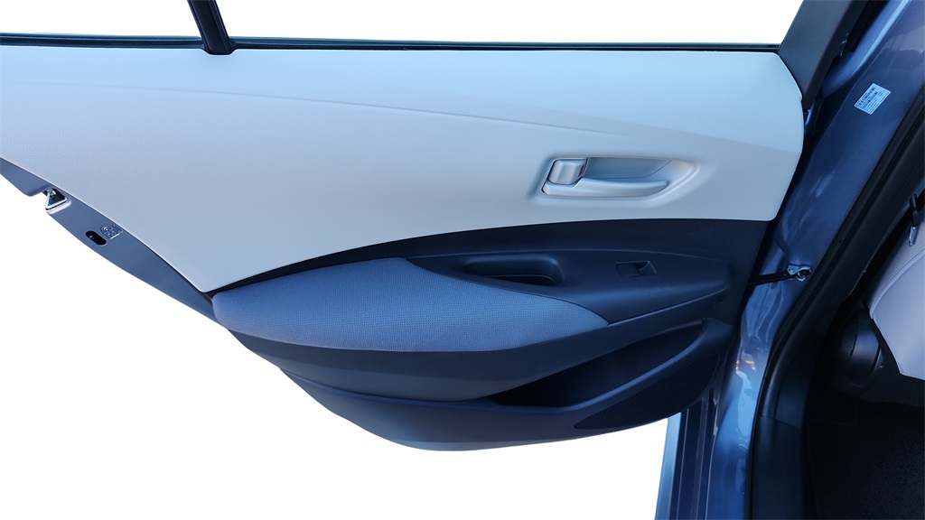2025 Toyota Corolla - Image 26