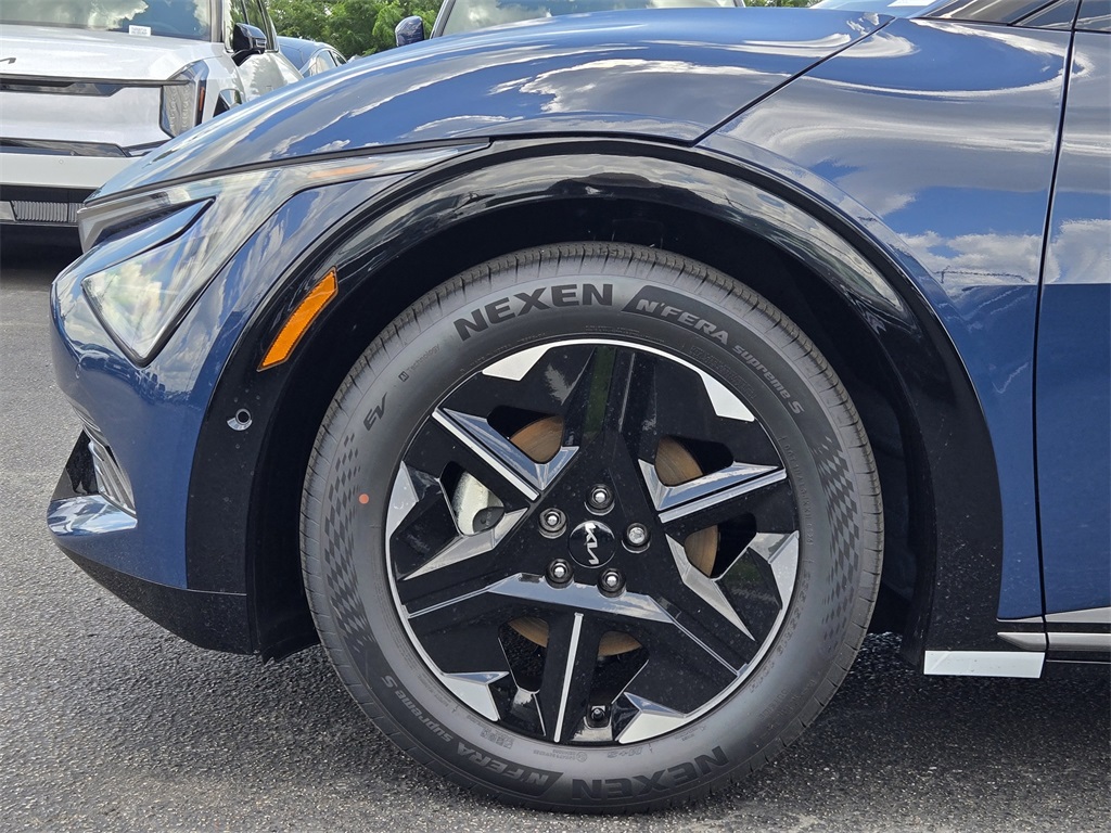 2025 Kia EV6 Wind - 4