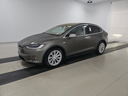 2016 Tesla Model X 90D's photo